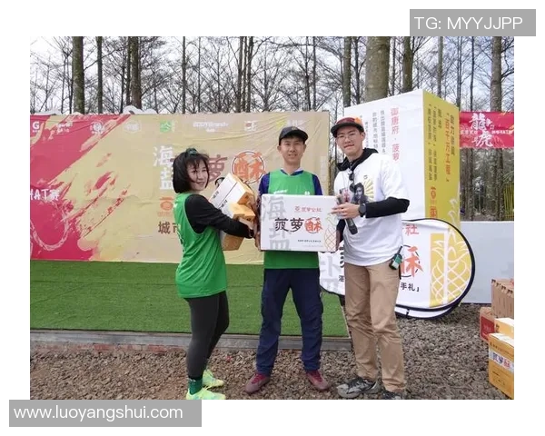 杭州飞盘队与重庆飞盘队赛后复盘分析团队配合与战术执行的关键要素