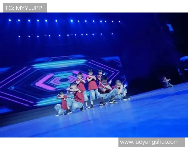 街舞盛宴：深入探讨北京街舞队的默契与团队协作之道